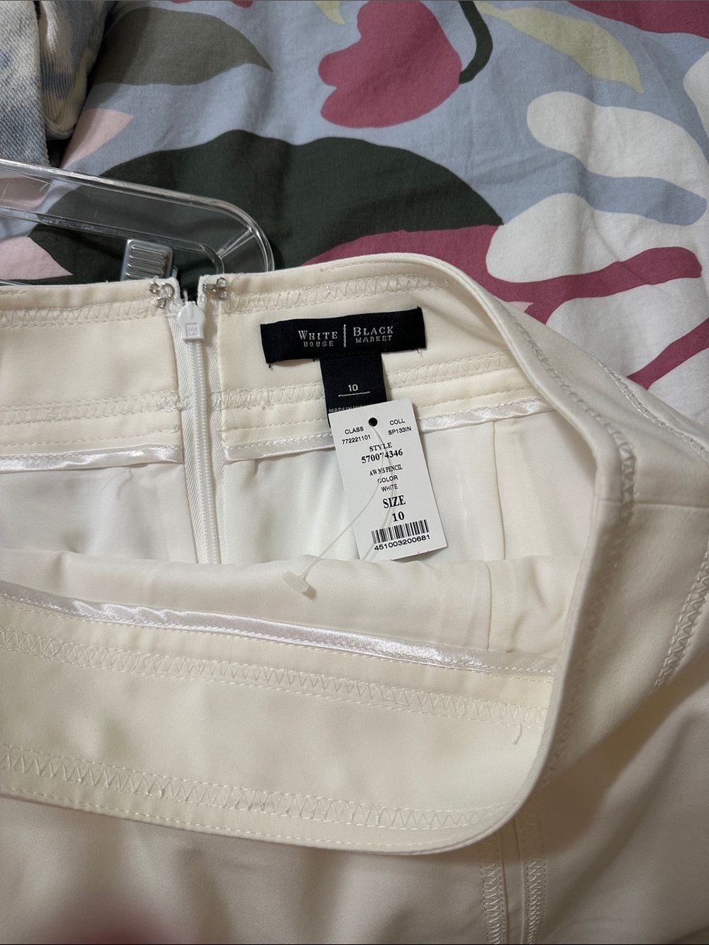 White House Black Market Cream Womenβs Dress skirt
